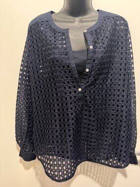 Banana Republic Navy Mesh Button‑Front Top • Size M • Cami Attached